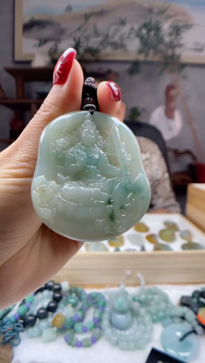【闪购商品】定制翡翠未镶嵌虚空