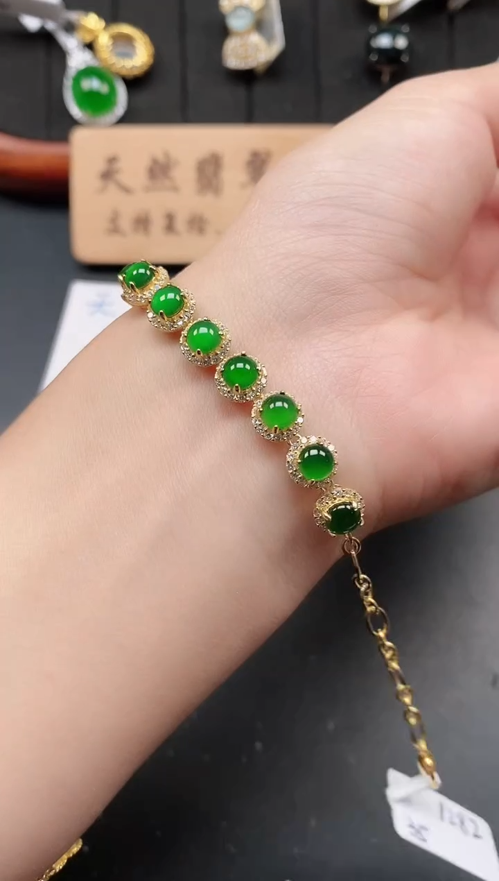 银S925镶嵌戒指翡翠1