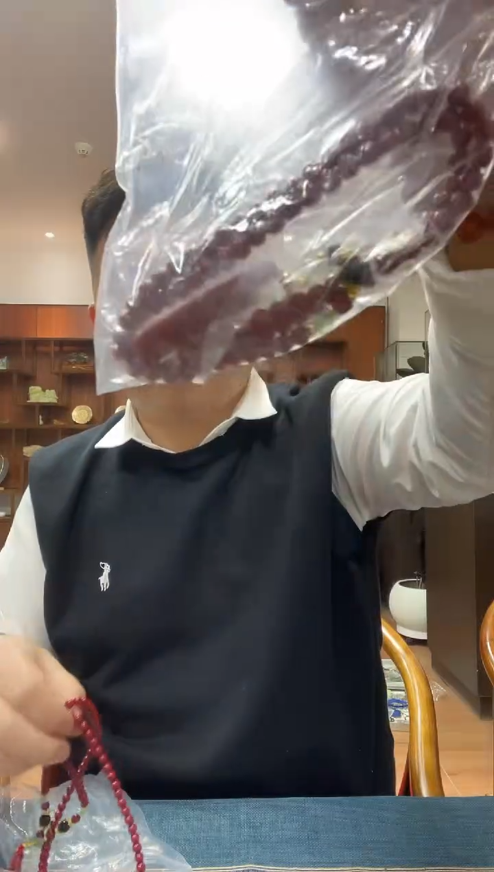 天然辰砂108粒牌