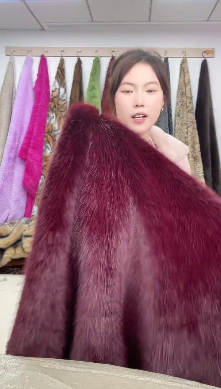 狐狸毛D713尺寸1.8*1.8