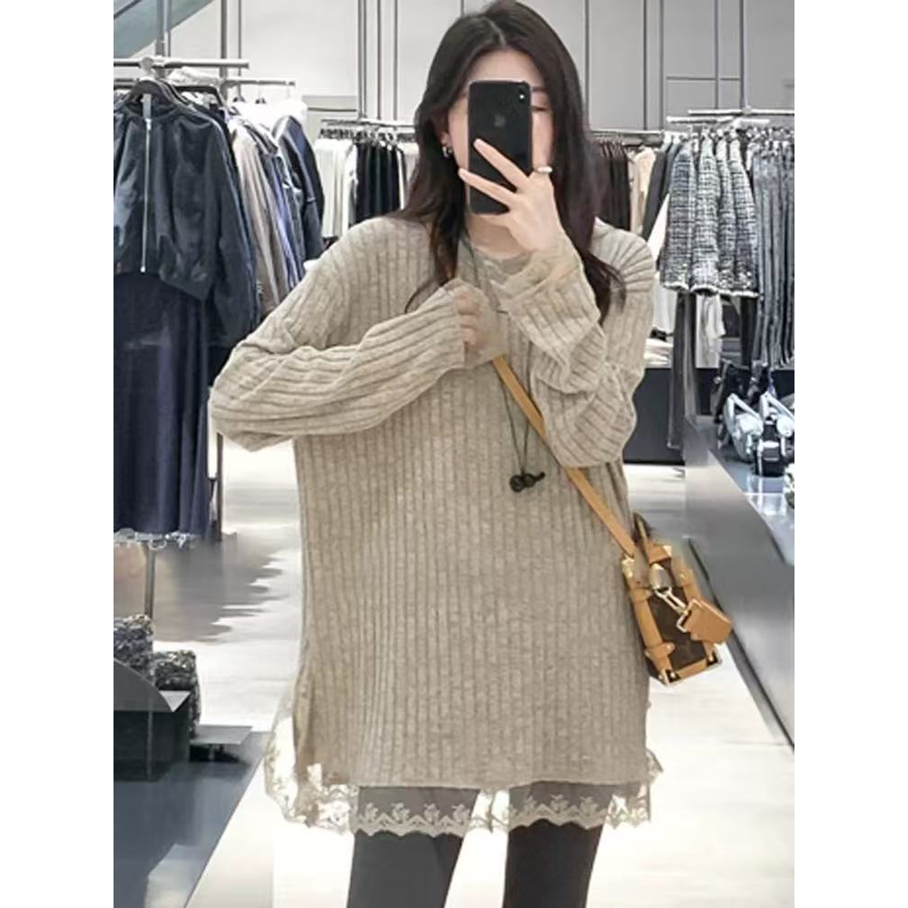 西西  蕾丝拼接显瘦盖屁股打底上衣#9338