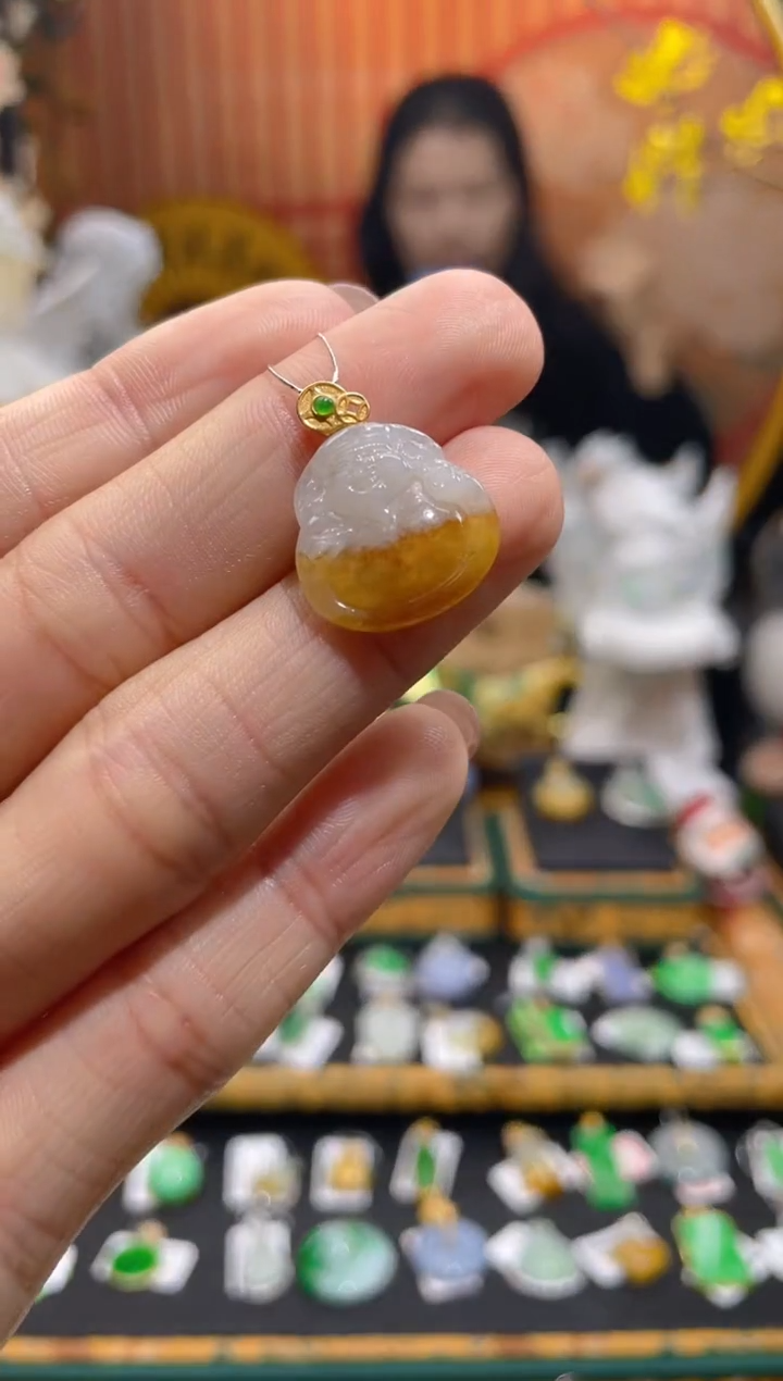 【闪购商品】翡翠颈饰18K金镶嵌假一赔三