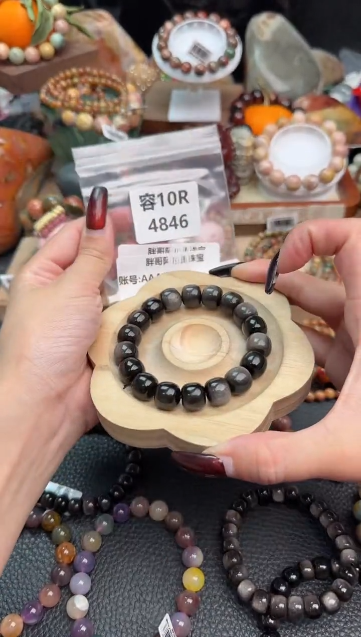 【闪购商品】石英质玉手链未镶嵌10R4846