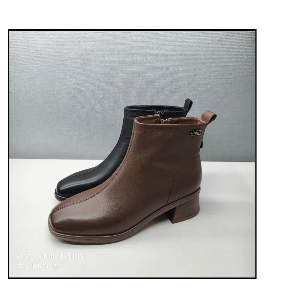 轩美诗2025冬季新款方头粗跟真皮舒适短靴优雅时尚低跟80019女