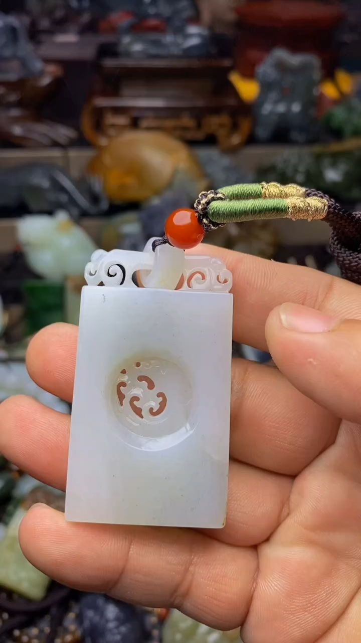 【闪购商品】和田玉挂件未镶嵌1