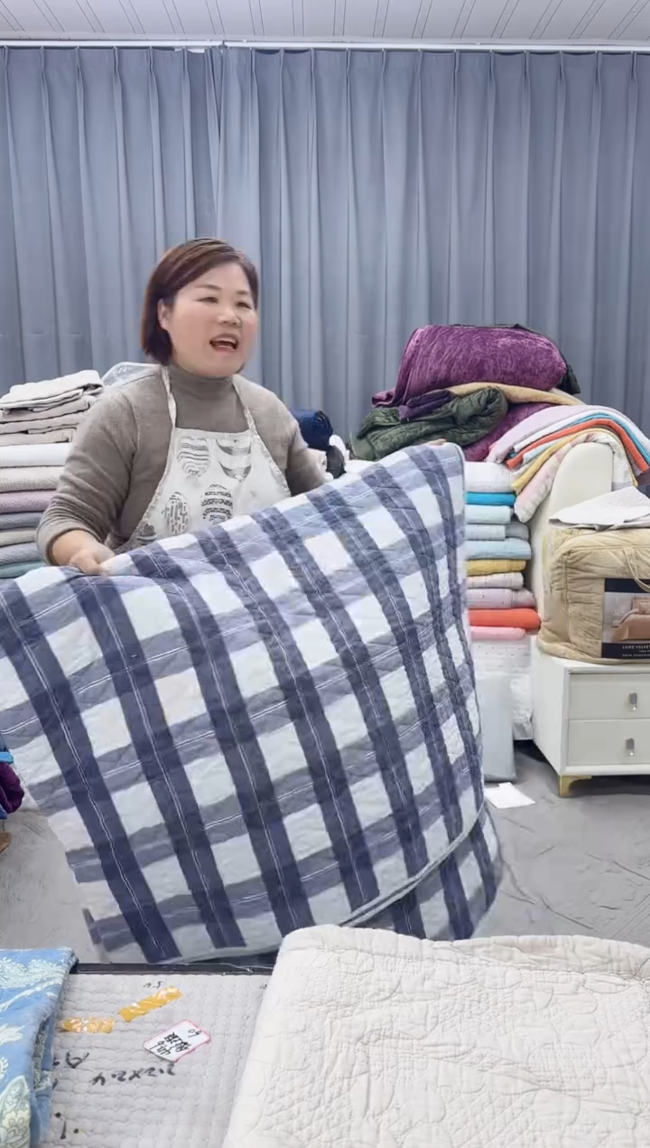 棉1.5*2.0蓝白格子纯棉