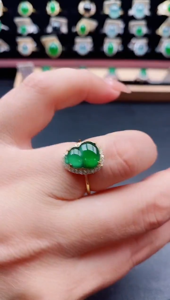 银S925镶嵌戒指翡翠1