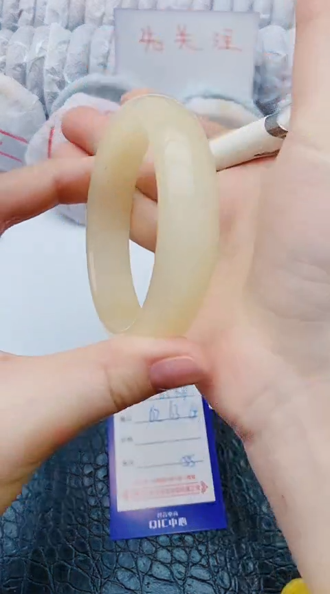 未镶嵌手镯石英质玉x174+62-63-64