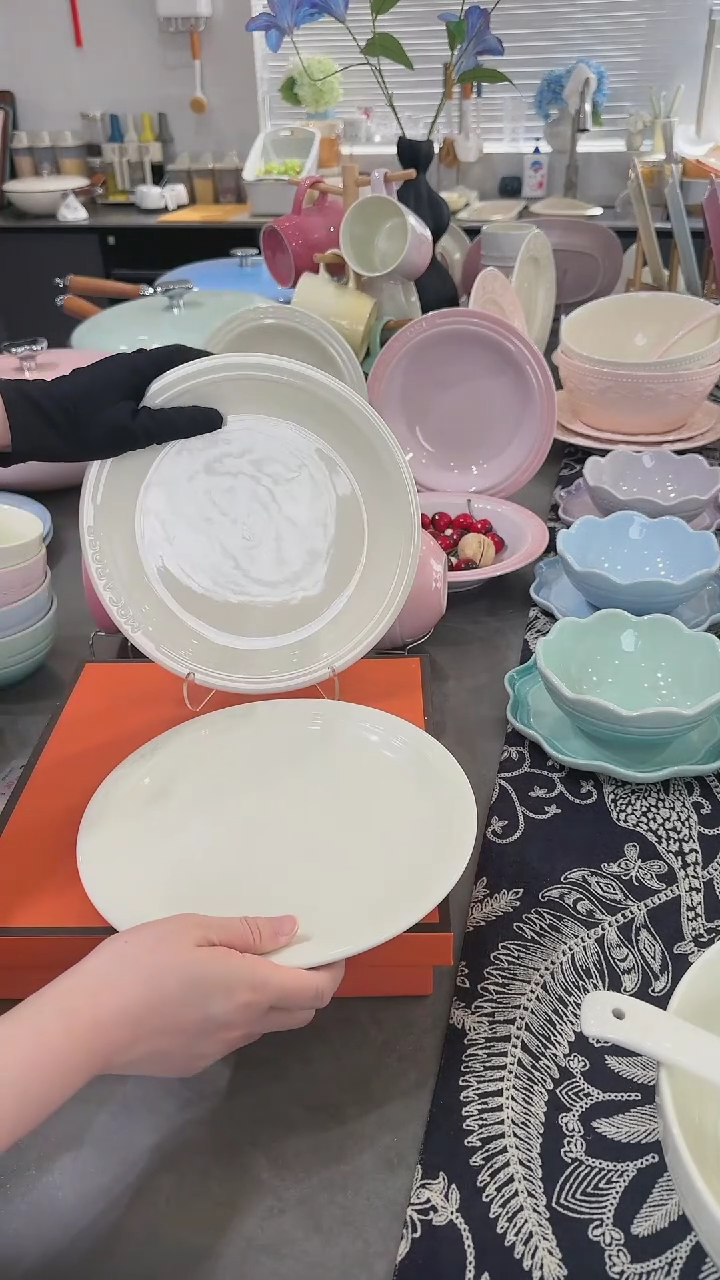 【闪购商品】瓷2个装炻彩浅盘23cm-松露白