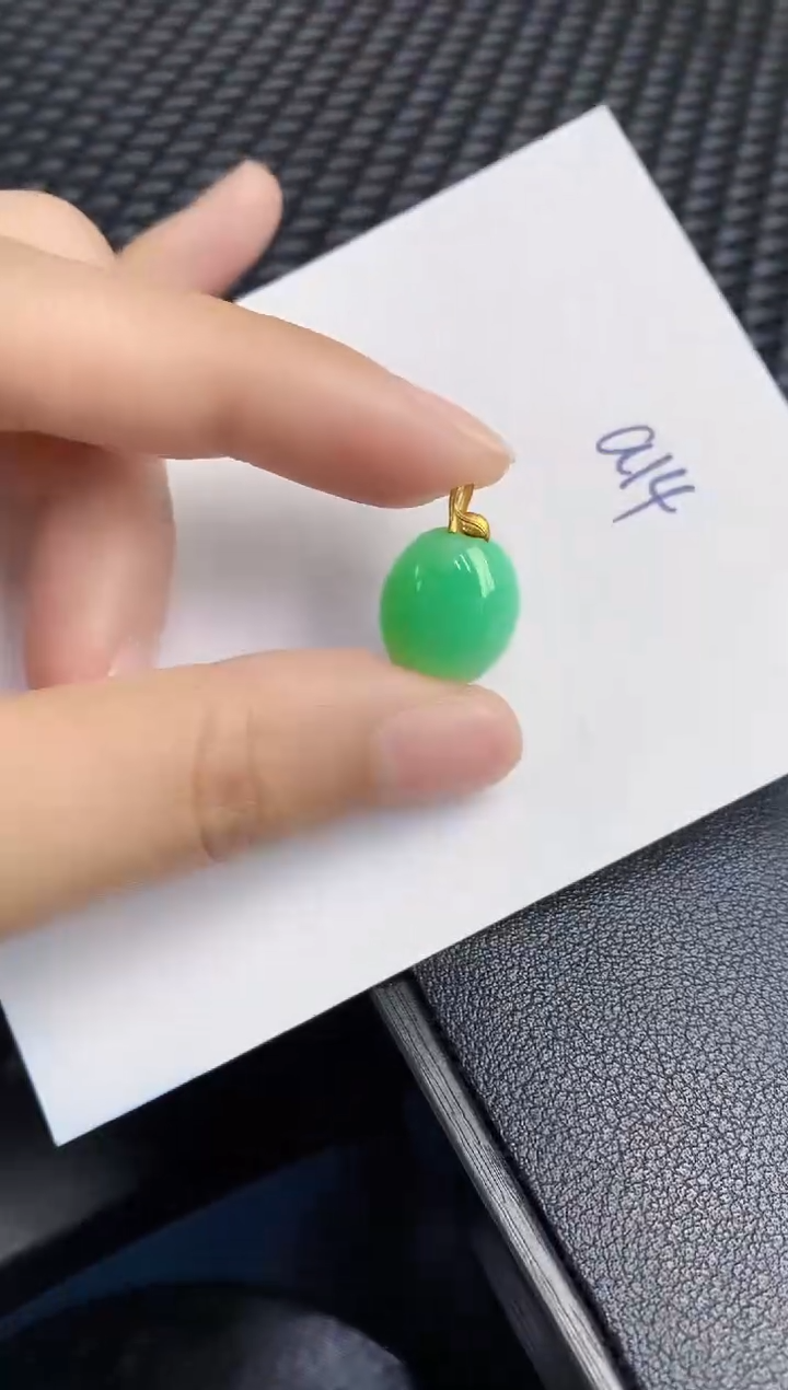 【闪购商品】翡翠颈饰18K金镶嵌000000000