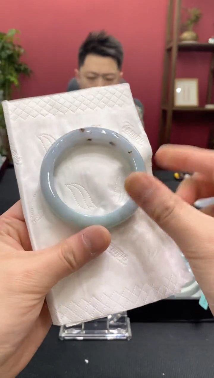 【闪购商品】翡翠手镯未镶嵌00002424