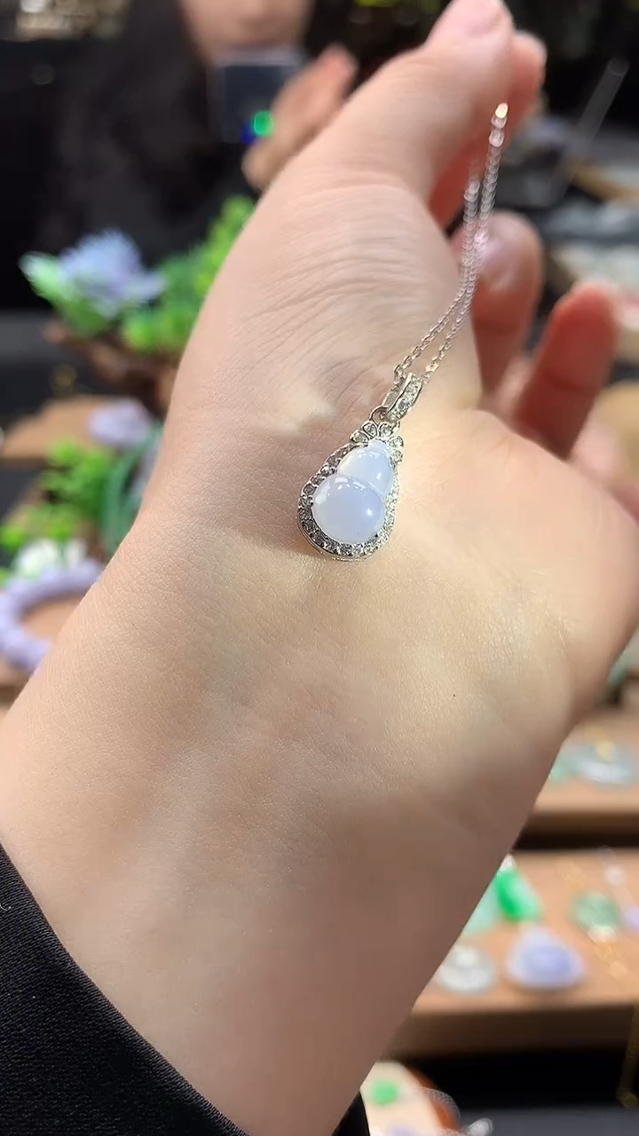 吊坠(不含链)未镶嵌翡翠葫芦