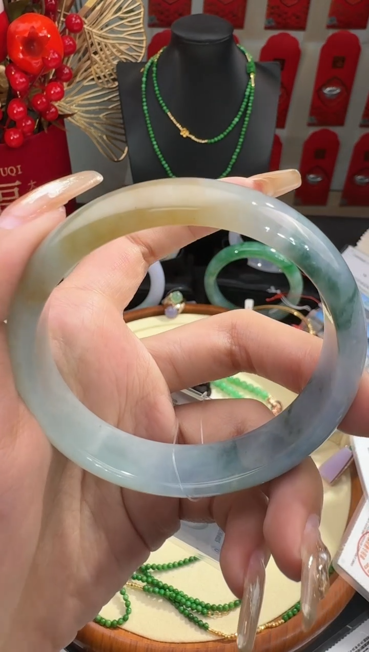 【闪购商品】翡翠手镯未镶嵌手镯