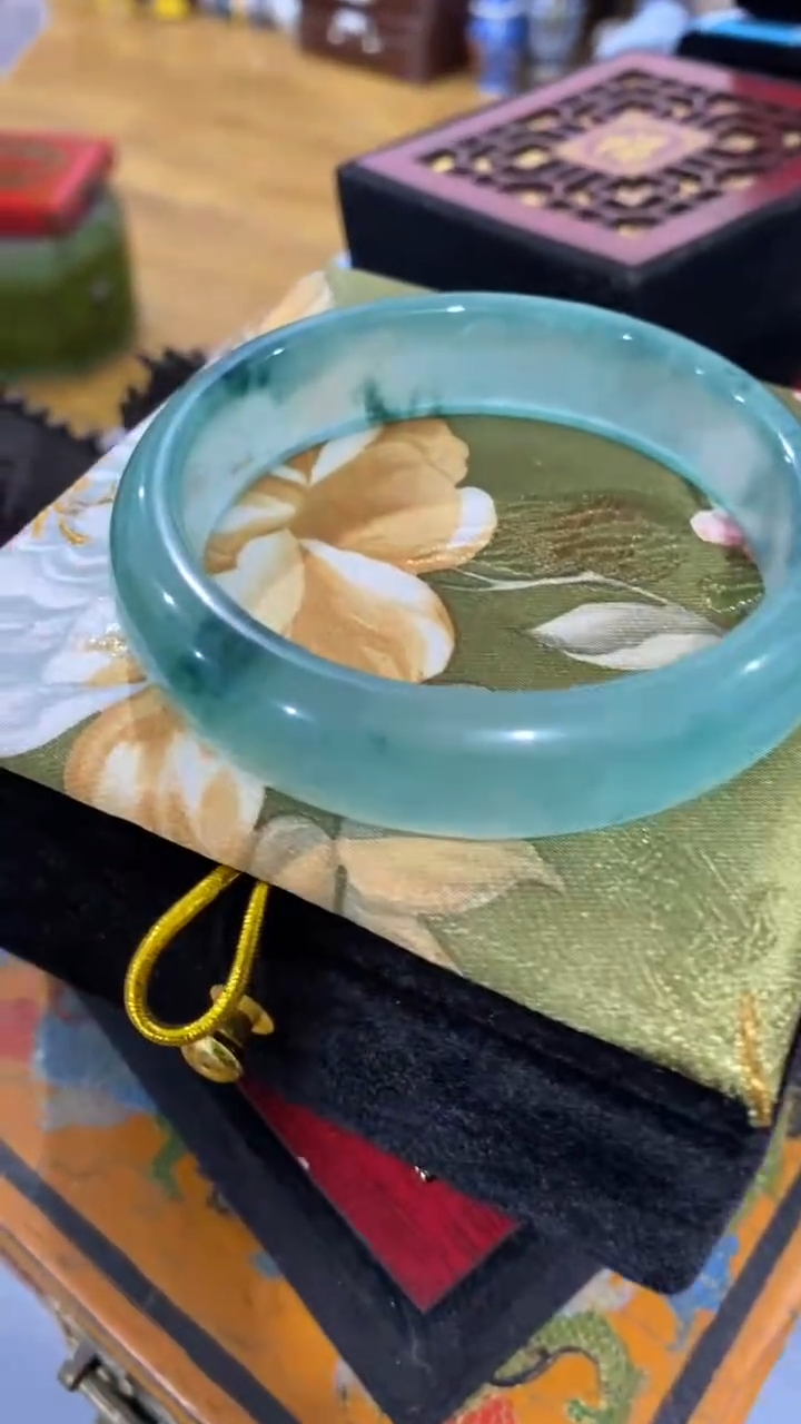 【闪购商品】1宫廷影视老旧工艺摆件