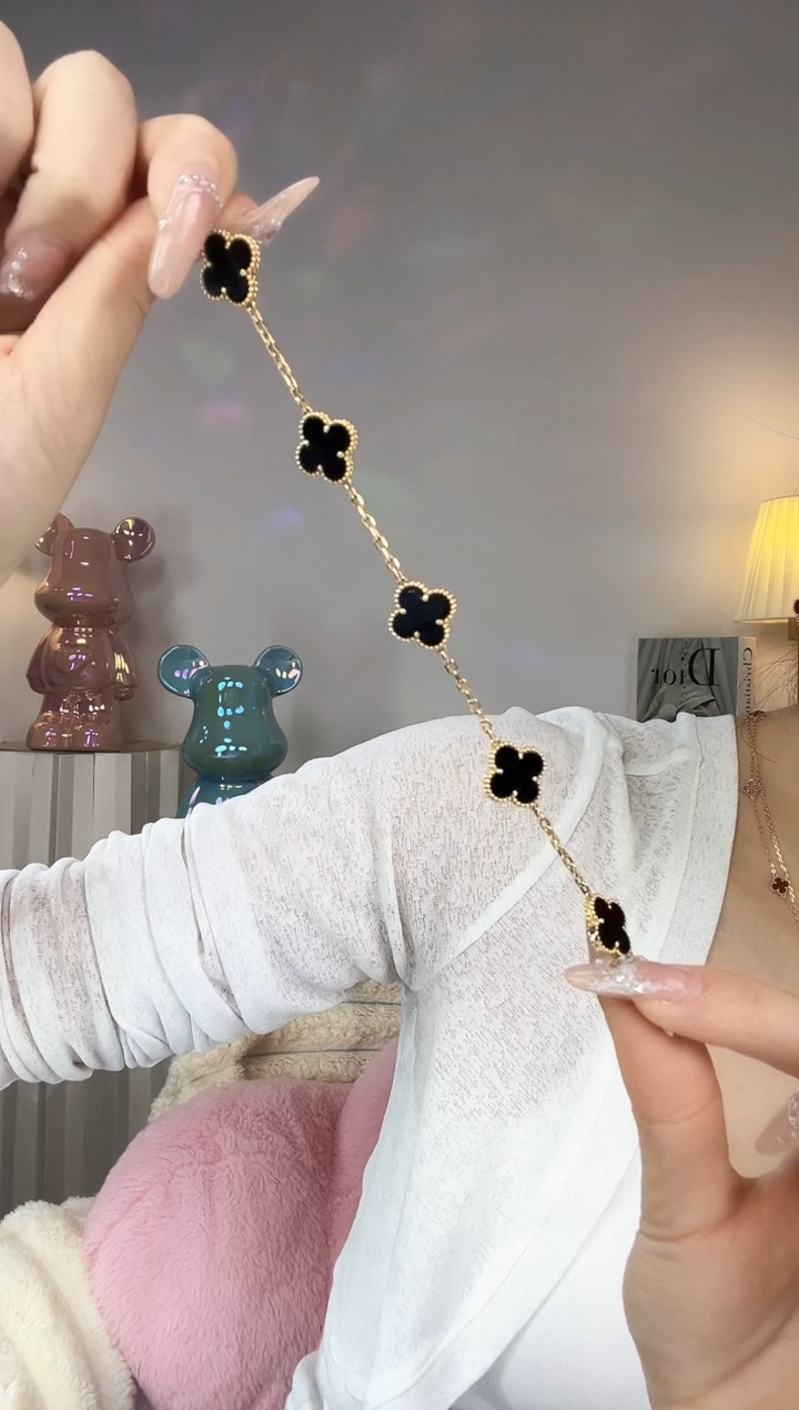 【闪购商品】玛瑙/玉髓手链18K金镶嵌K黄手链