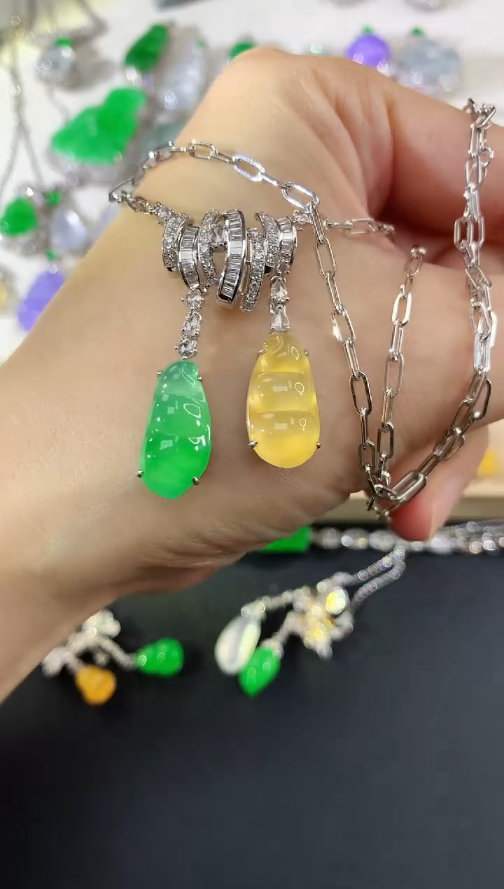 套链18K金镶嵌翡翠163|36800