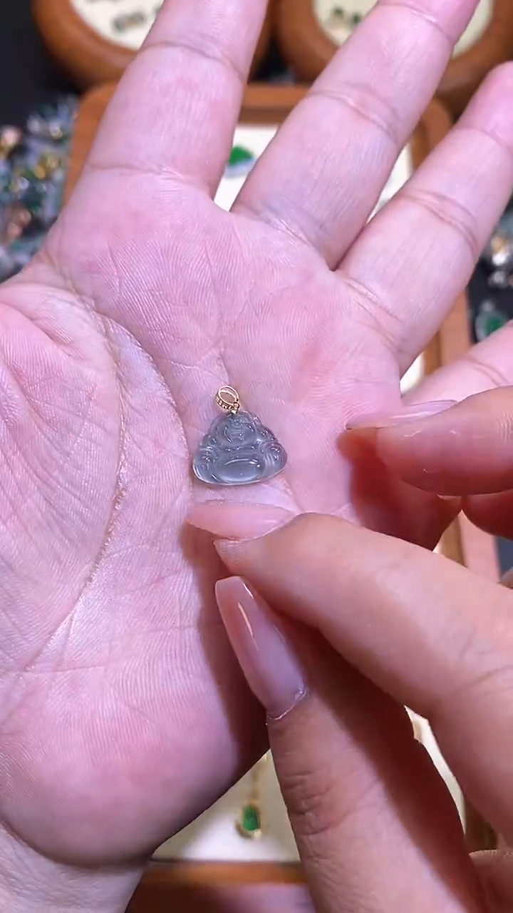 【闪购商品】翡翠吊坠(不含链)18K金镶嵌1