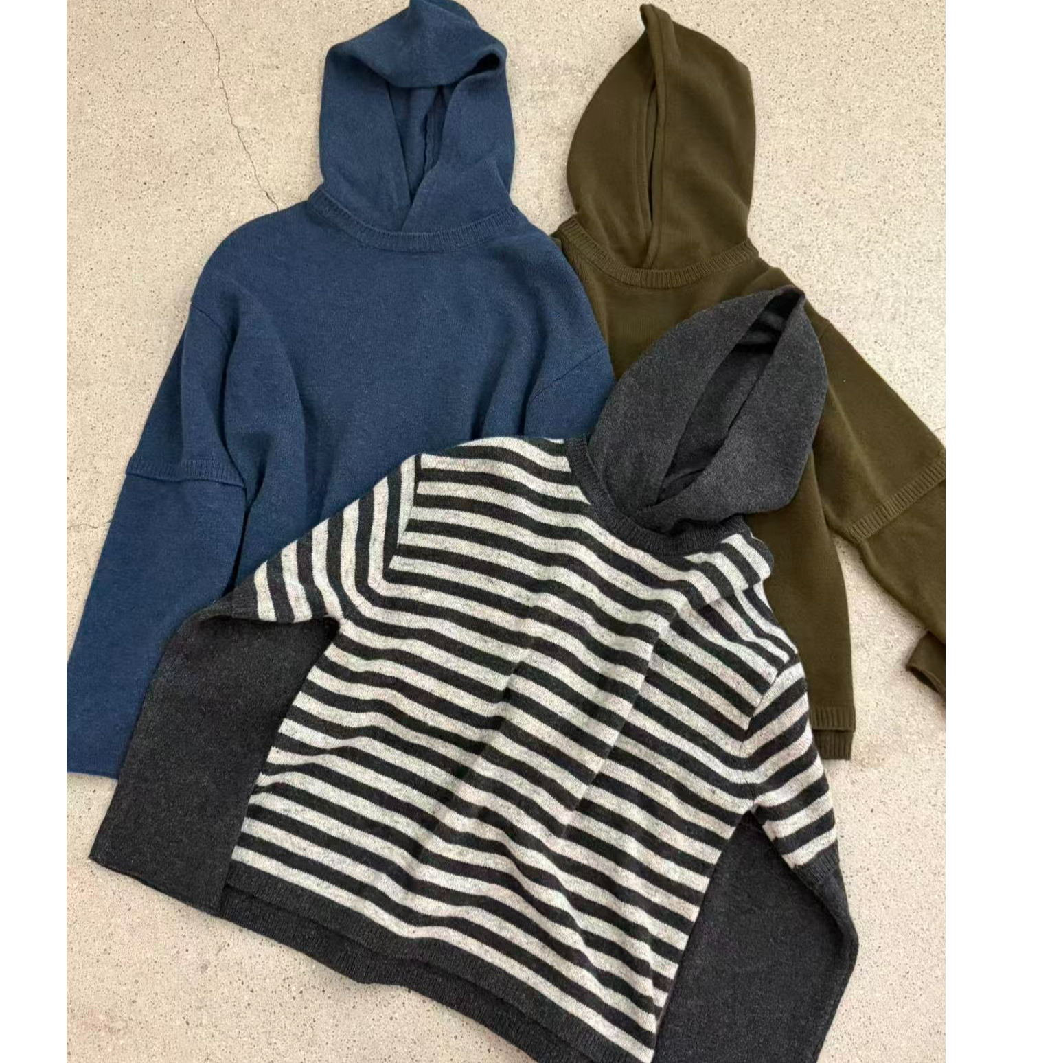 【商场品质】复古软糯慵懒感 拼接连帽设计减龄针织衫 uni 538085