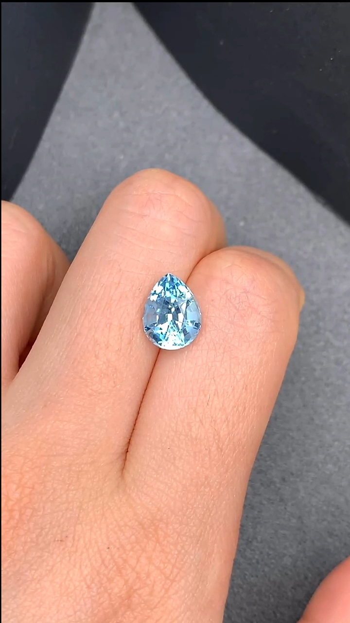 【闪购商品】海蓝宝石裸石未镶嵌2.92克拉