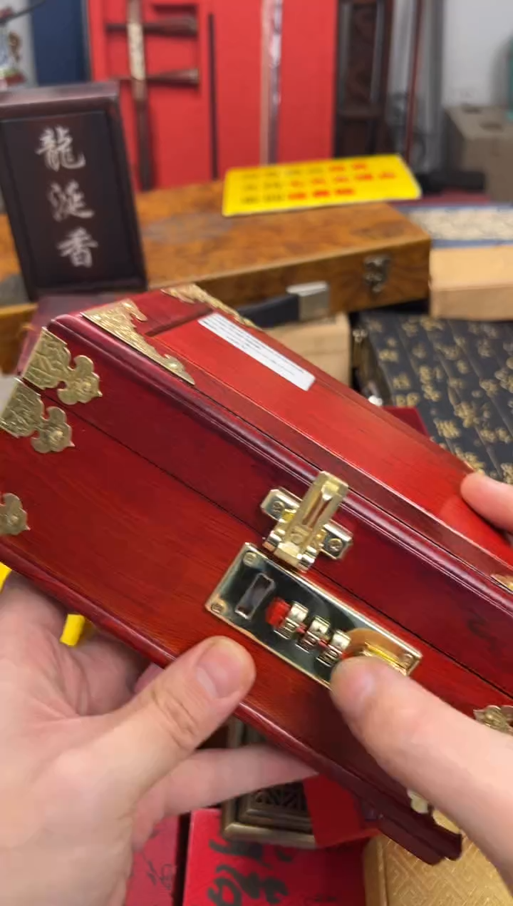 【闪购商品】交趾黄檀（大红酸枝）————————————
