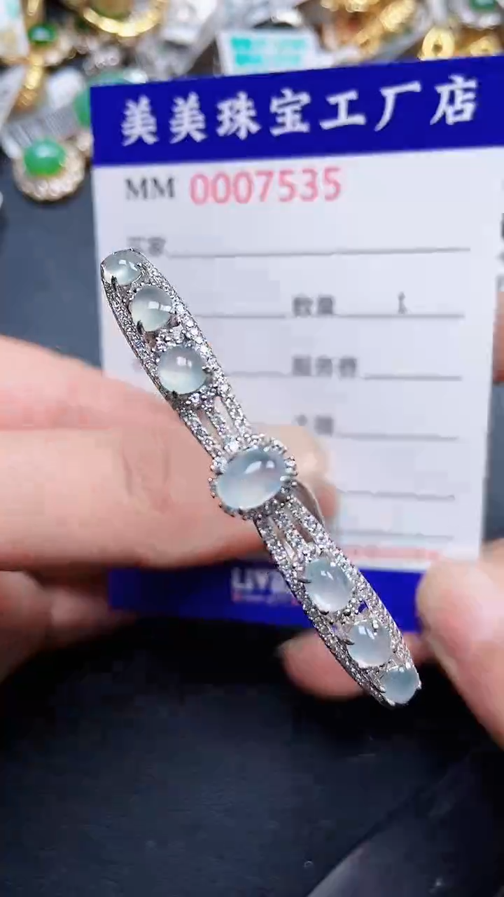 颈饰银S925镶嵌翡翠7535