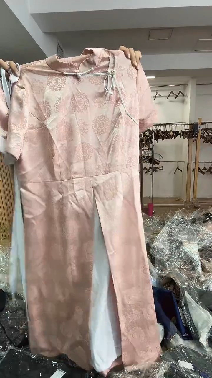 连衣裙       4XL码      140-150斤