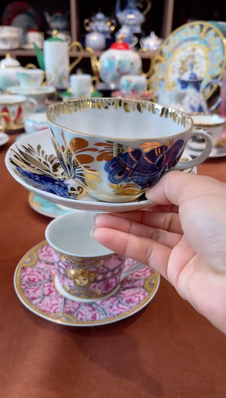 【闪购商品】瓷片金色花园······