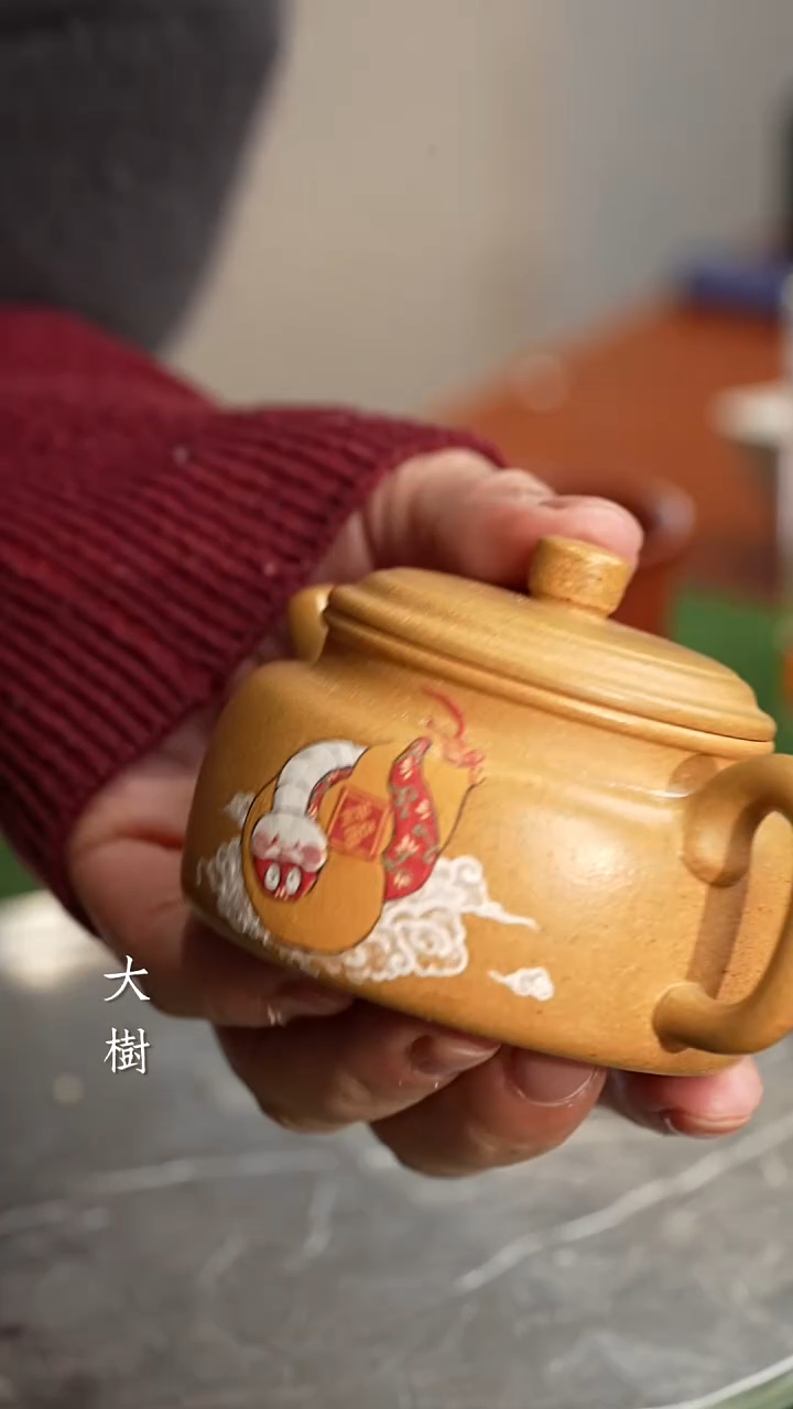 【闪购商品】黄金段 泥绘 德钟黄金段 泥绘 德钟