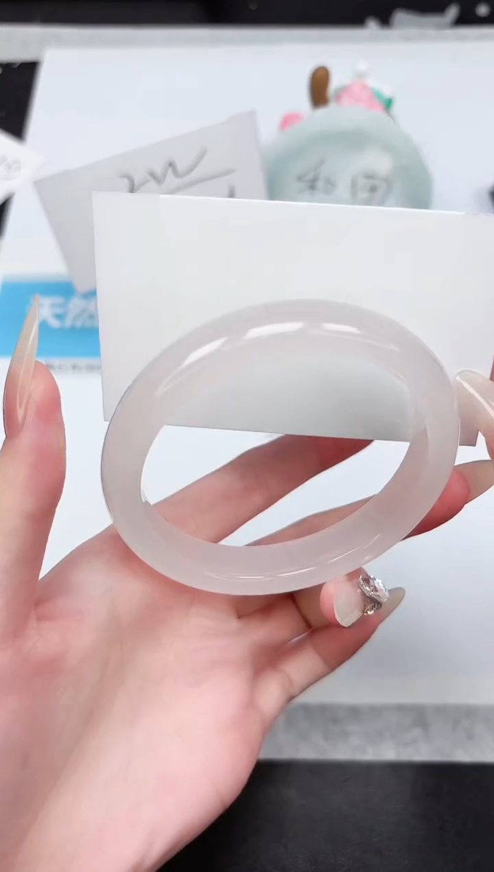 石英质玉手镯未镶嵌269-63