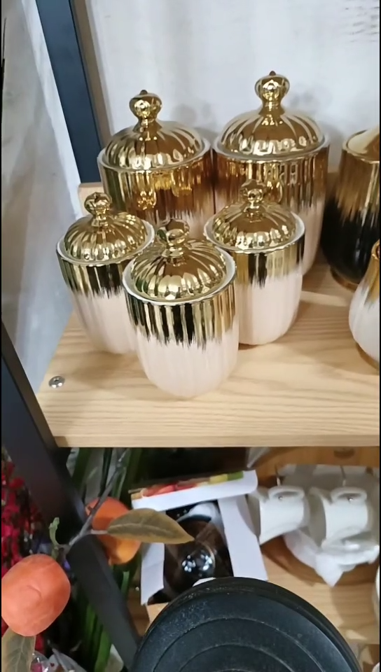 【闪购商品】瓷5个罐