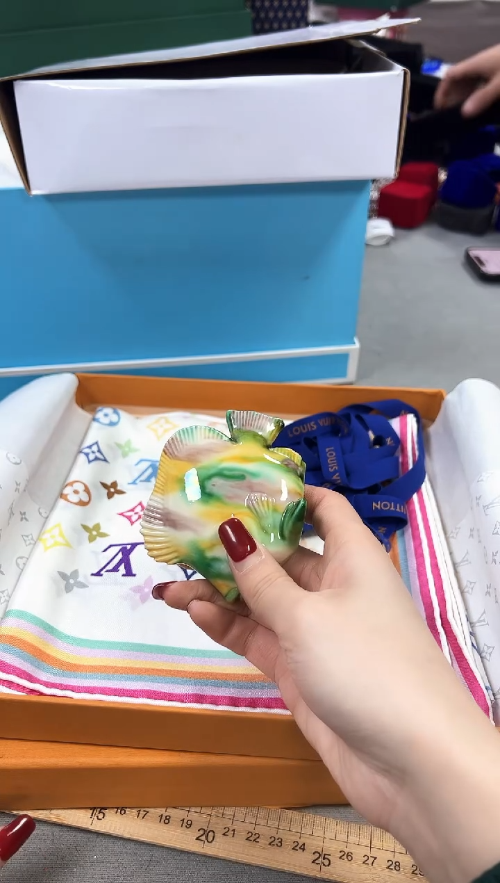 瓷片全场清货点菜就漏