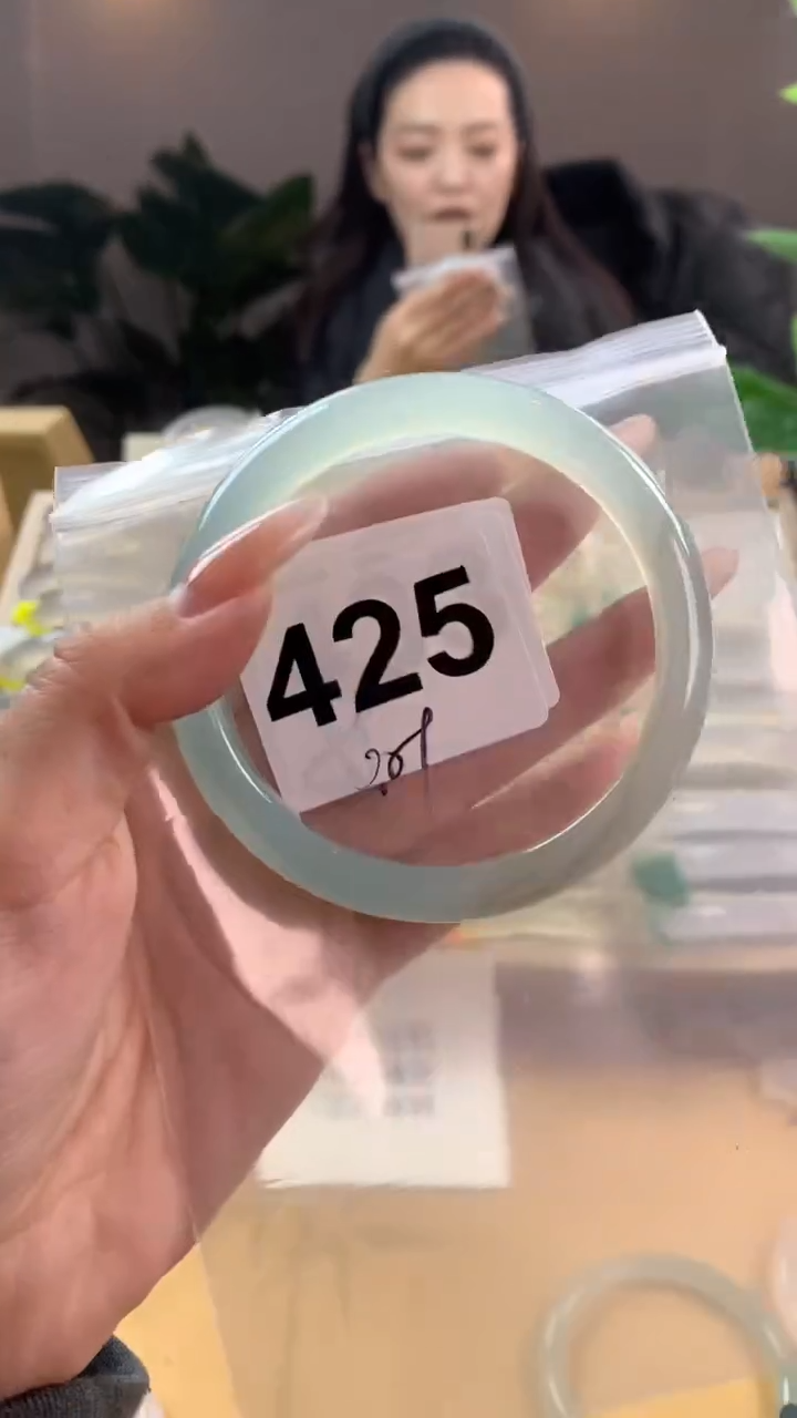 【闪购商品】玛瑙/玉髓手镯未镶嵌425