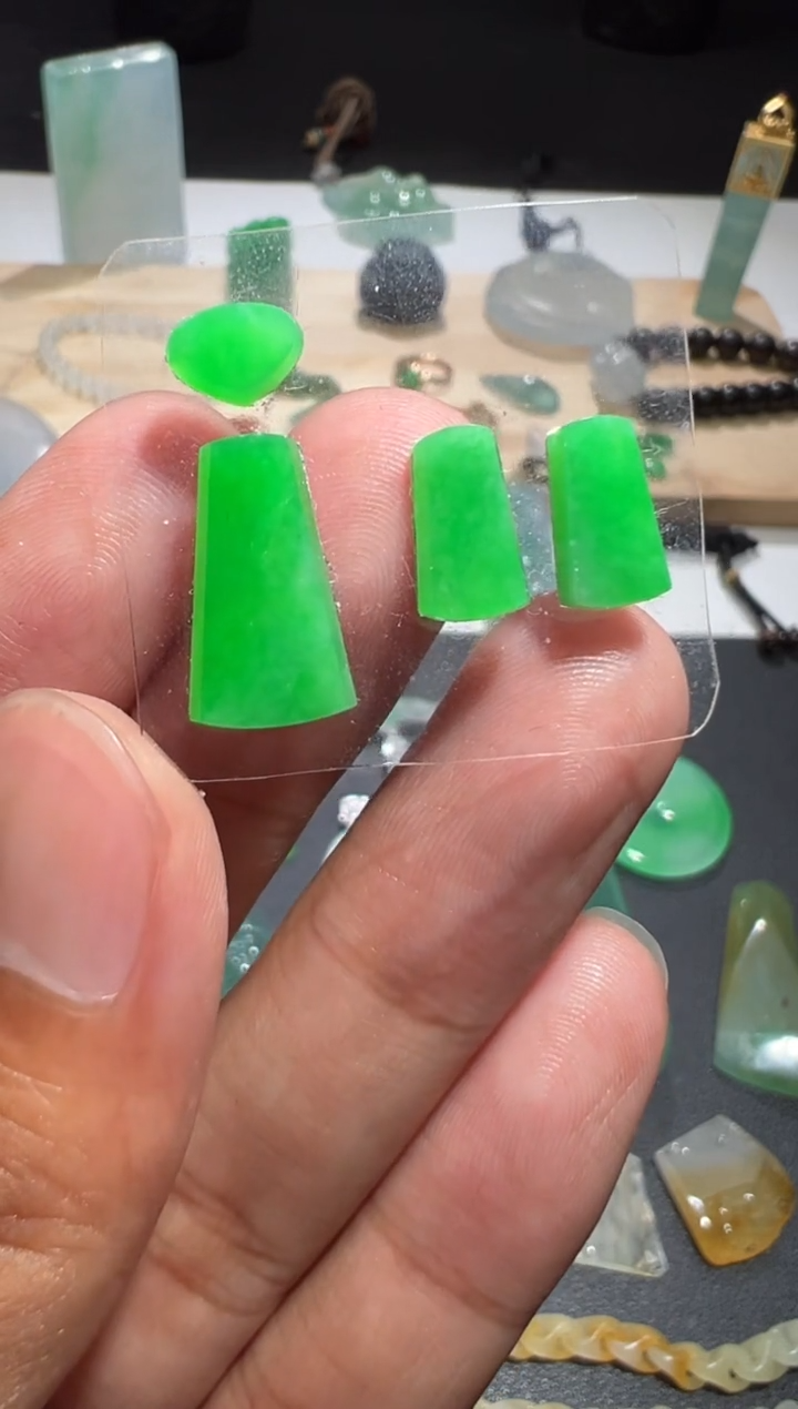 【闪购商品】定制翡翠未镶嵌天然缅甸A货翡翠