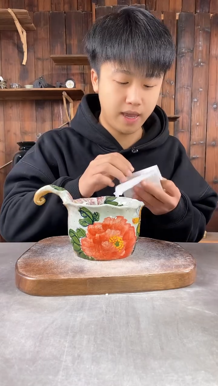 【闪购商品】碗334，手工手绘，超值陶瓷！