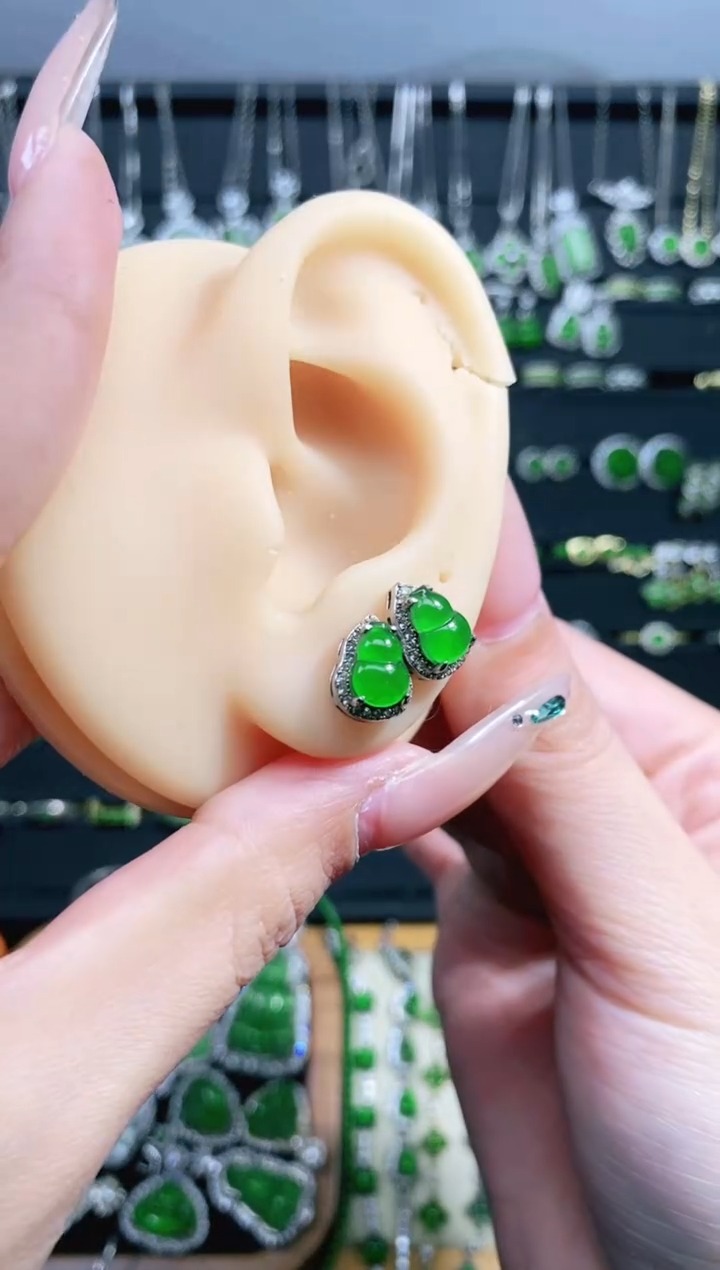 翡翠银S925镶嵌耳饰多样性