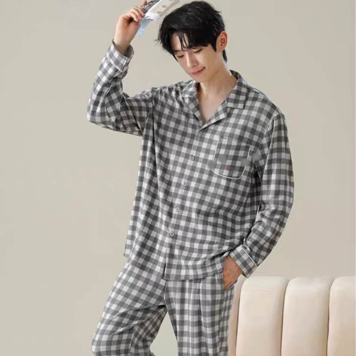 82-男士冬季开衫黑灰杏色拼格开衫套装