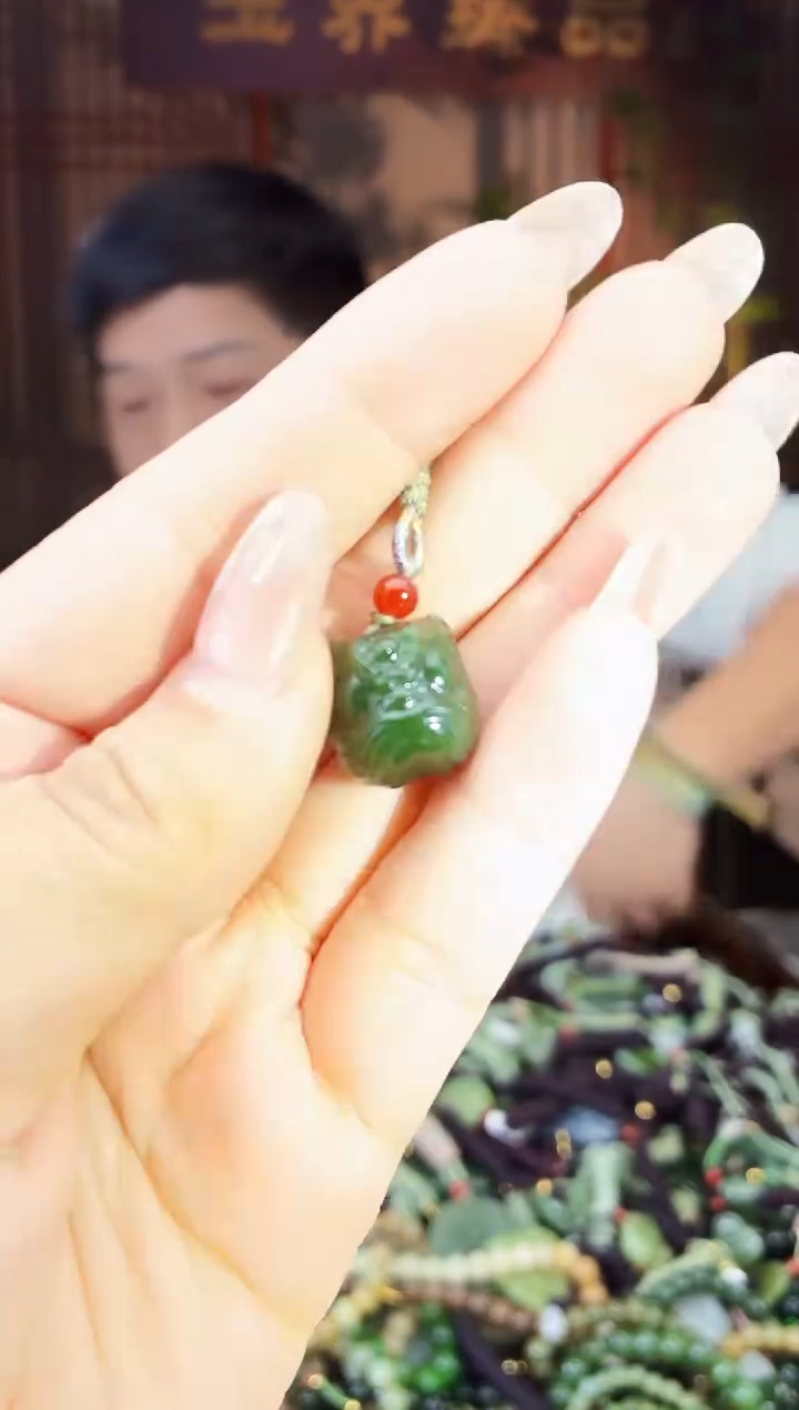 颈饰未镶嵌和田玉多样性发货拍一发一