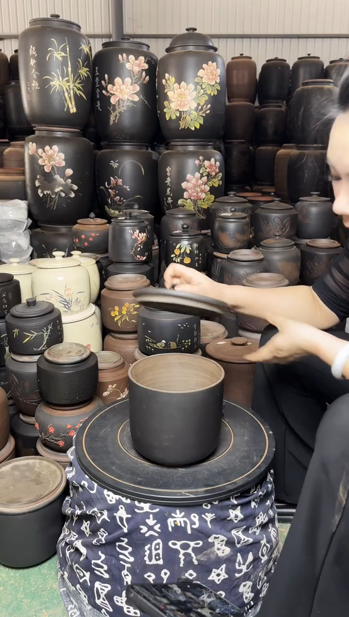 【闪购商品】壶瑕疵茶叶罐 小五饼素 373 