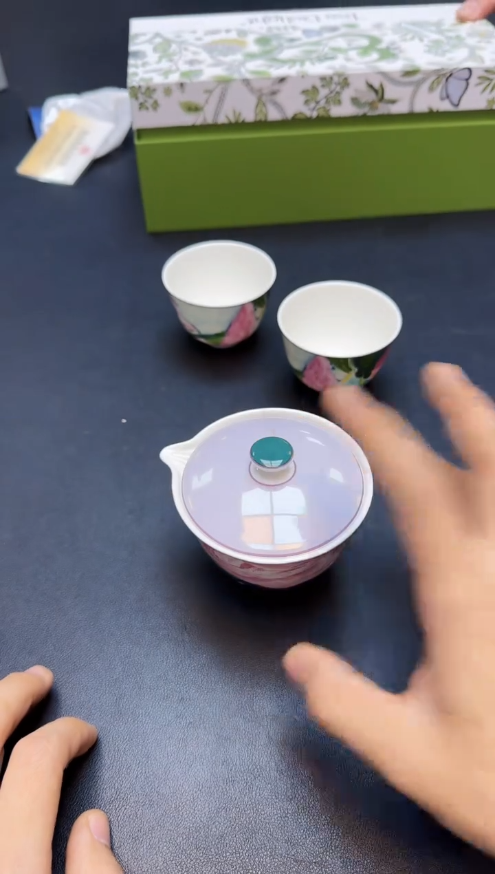 【闪购商品】杯全新正品一件不留@@M273 M274