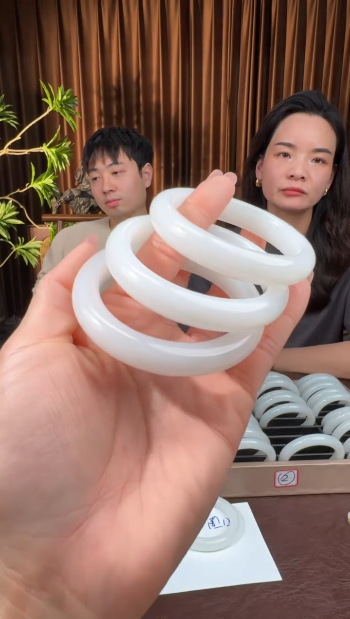 颈饰未镶嵌和田玉62牛牛12.3多样性拍一发一55-60