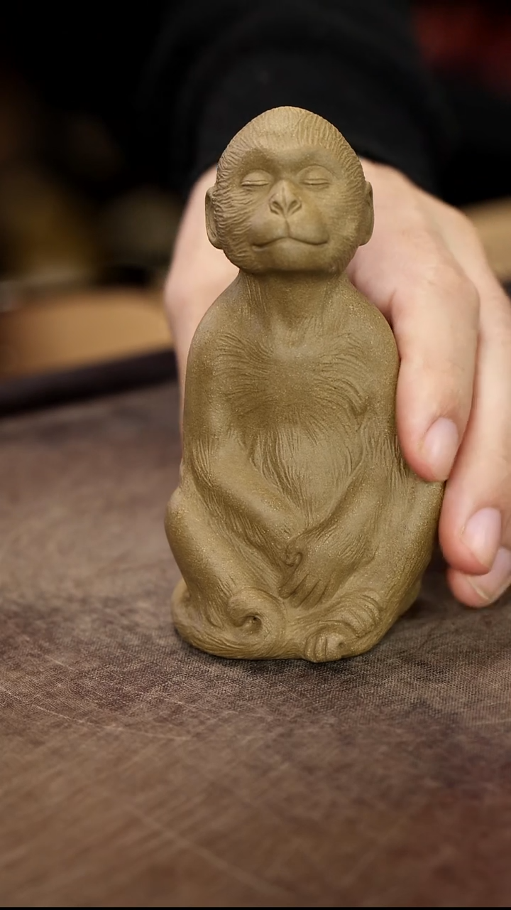 沉思猴雕塑茶宠摆件