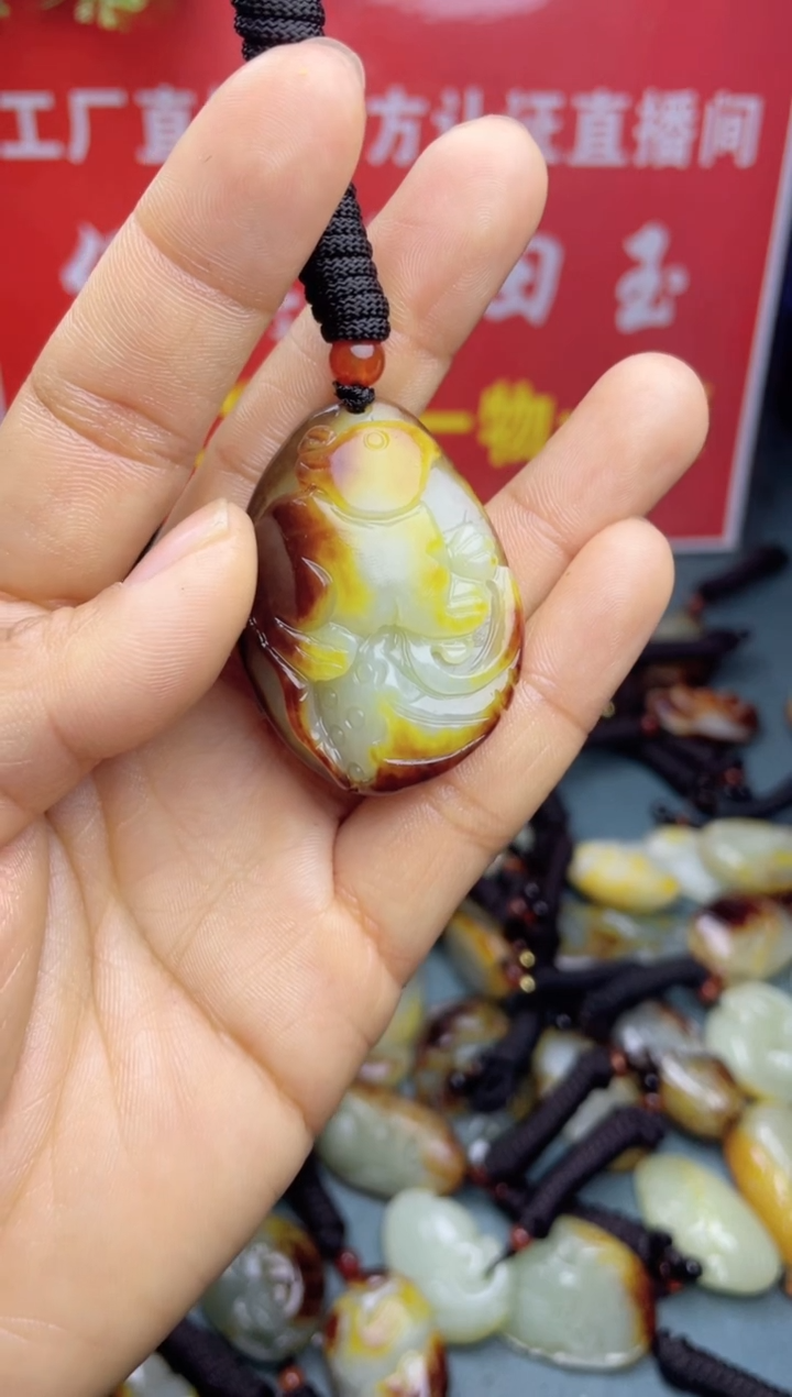 【闪购商品】和田玉颈饰未镶嵌