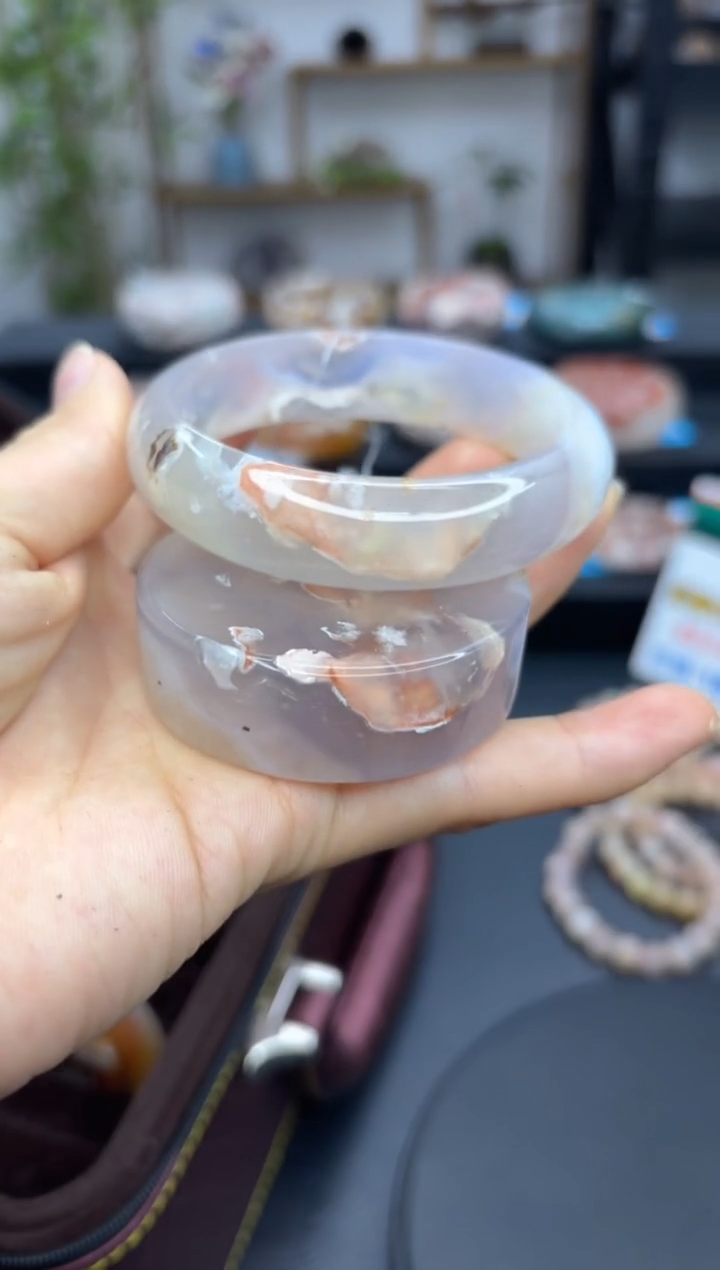 【闪购商品】石英质玉手镯未镶嵌A1349(58圈赠送镯心)