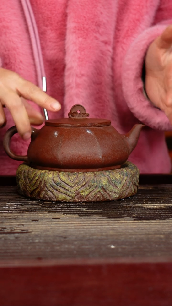 宜兴原矿紫砂壶茶壶宜兴原矿紫砂壶茶壶300C