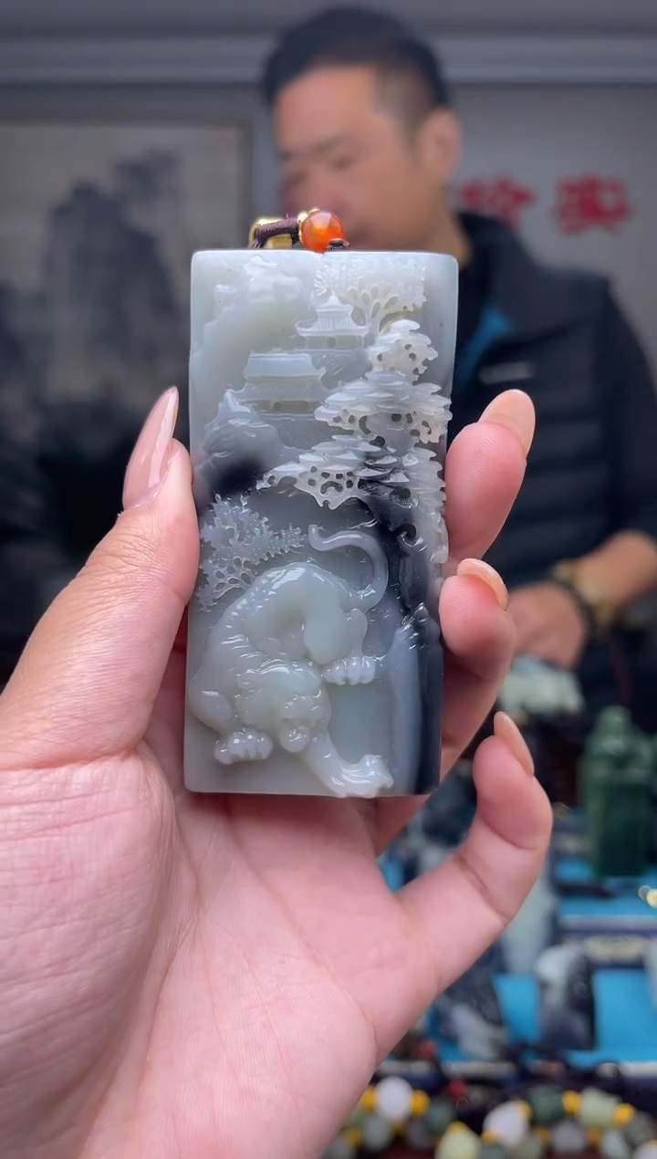 未镶嵌和田玉挂件1