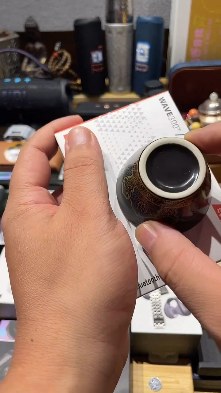 瓷片闪购商品 如图所示