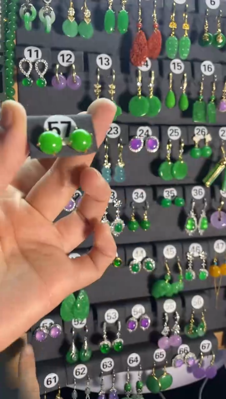 【闪购商品】翡翠颈饰银S925镶嵌57...