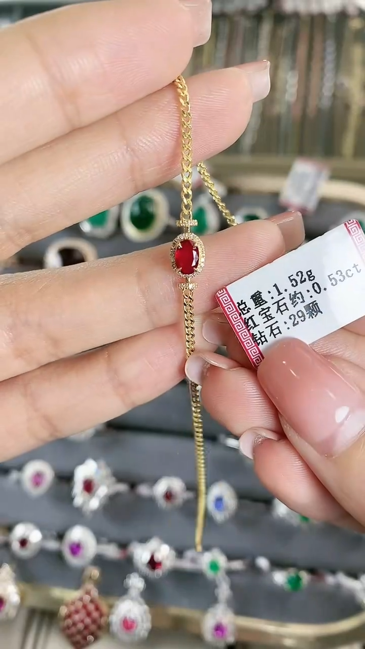 【闪购商品】红宝石手链18K金镶嵌18K金镶嵌红宝石手链