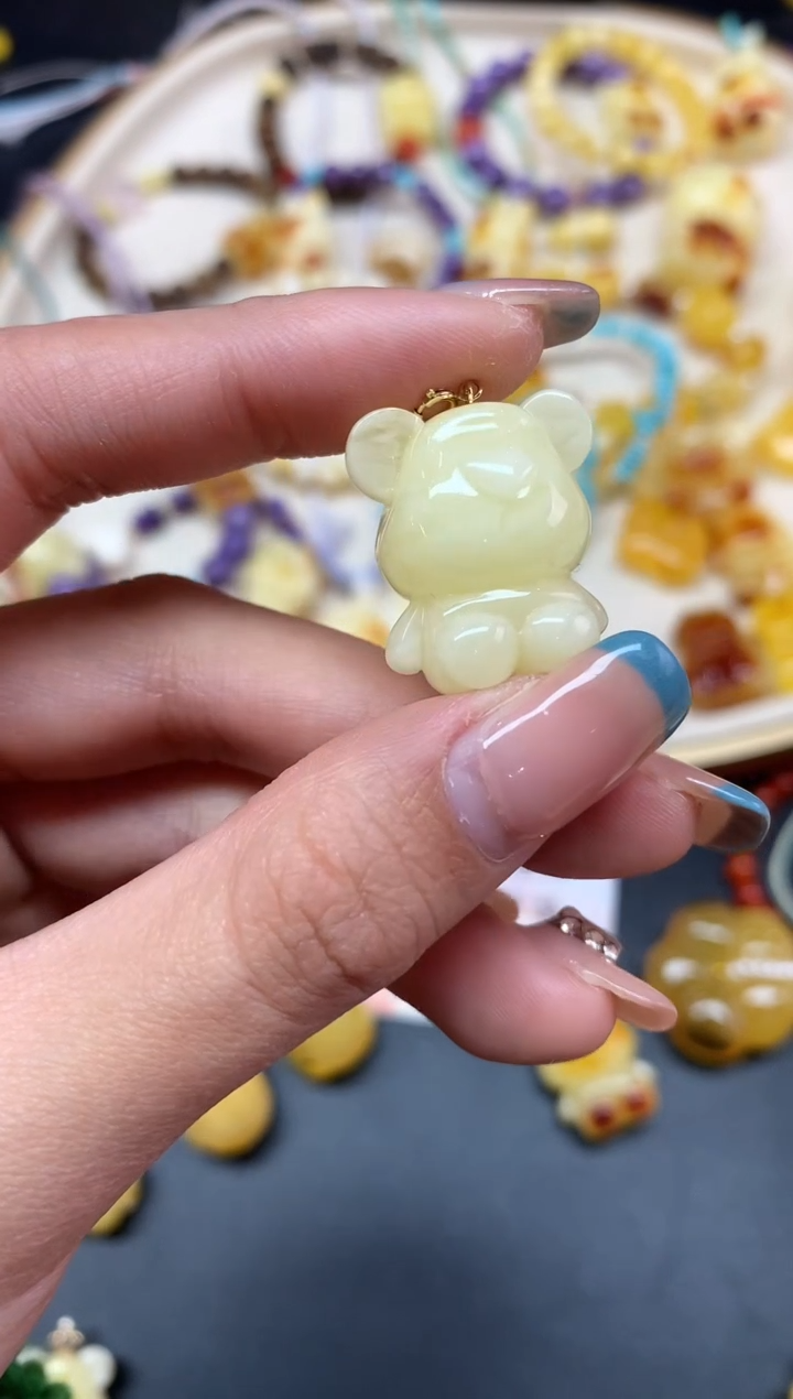 【闪购商品】蜜蜡裸石18K金镶嵌吊坠A21|880