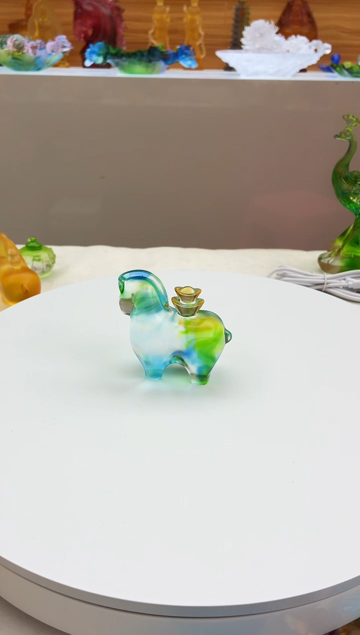 手工艺品琉璃彩色马上有钱摆件